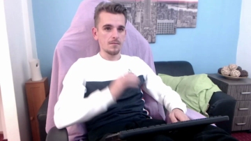 Huge_Cock21  06-11-2021